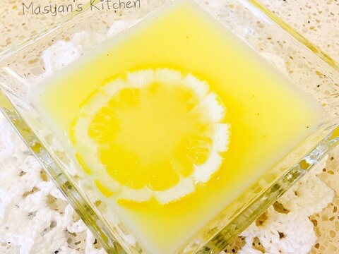 冷製レモンスープ